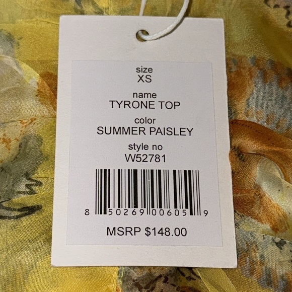 NWT Walter Baker Tyrone Top In Summer Paisley - Picture 7 of 7